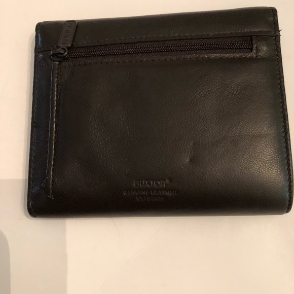 NWOT Genuine Brown Leather Wallet by Buxton - Picture 2 of 6